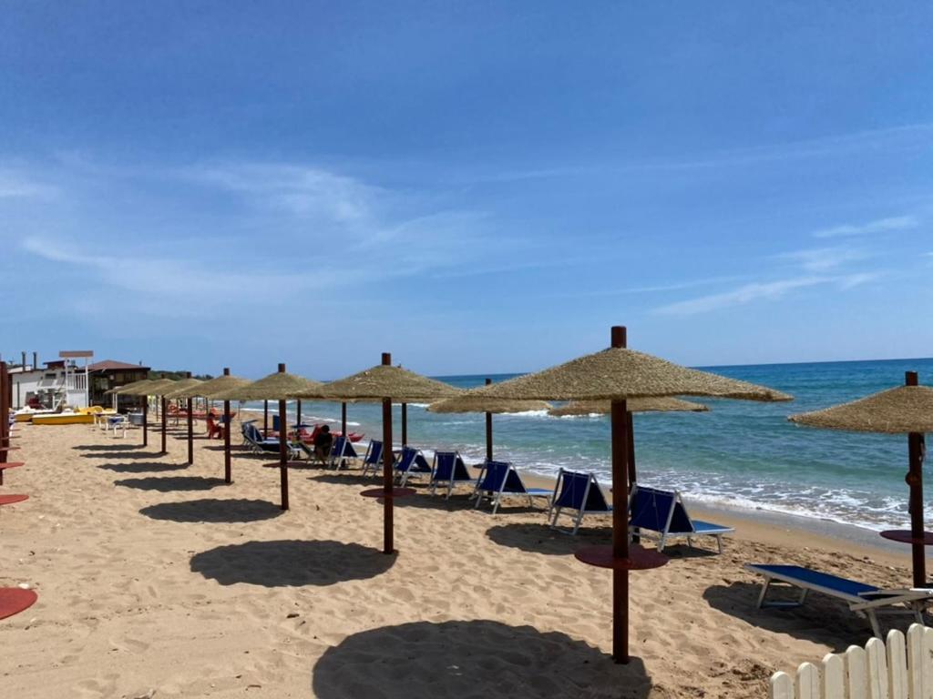 Makauda Beach Sciacca Luaran gambar